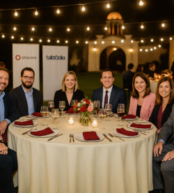 Darenas Eventos Corporativos plaza mayor cena concepto
